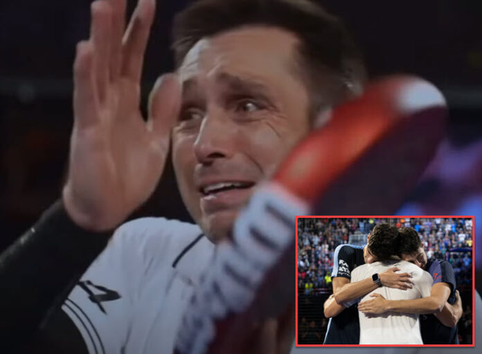 tapia coello hug Belasteguin tapia coello hug Belasteguin
