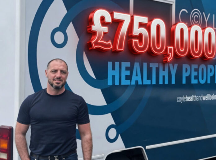 Tommy Coyle launches £750,000 Padel centre with party atmosphere